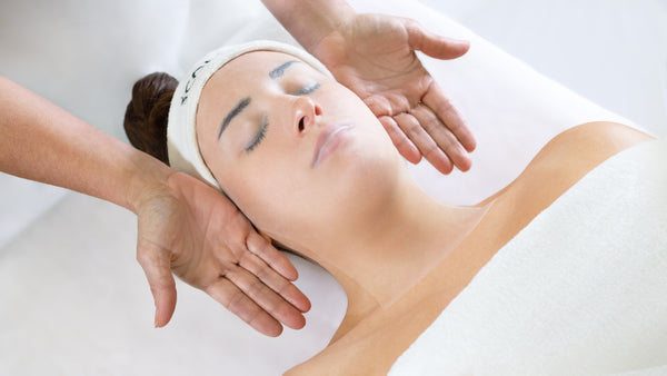 10 REASONS YOU NEED AN AESTHETICIAN